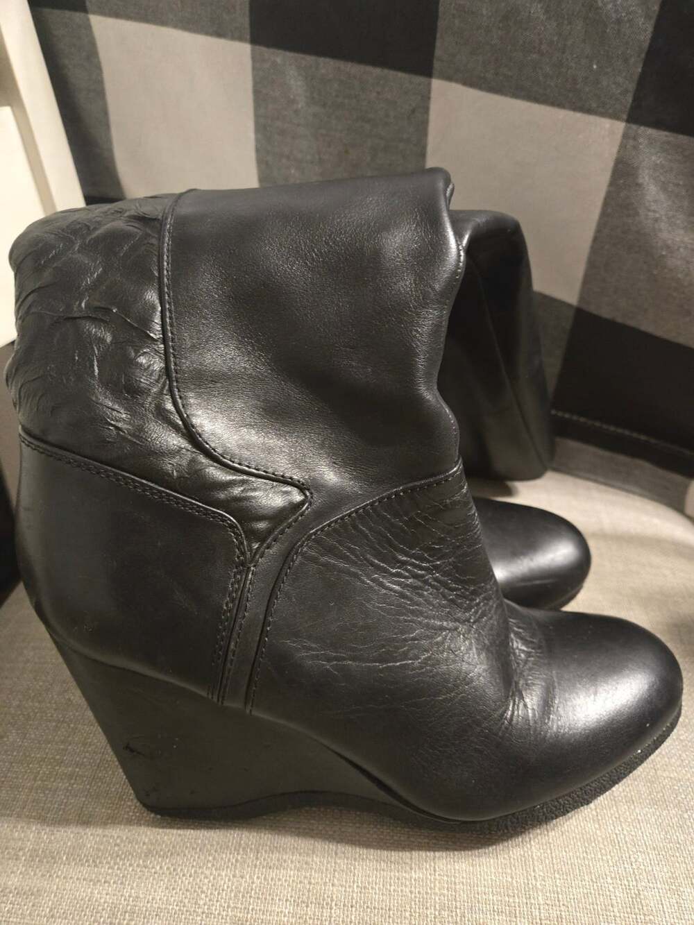 Nine West Black Leather Knee High Wedge Boots Size 10